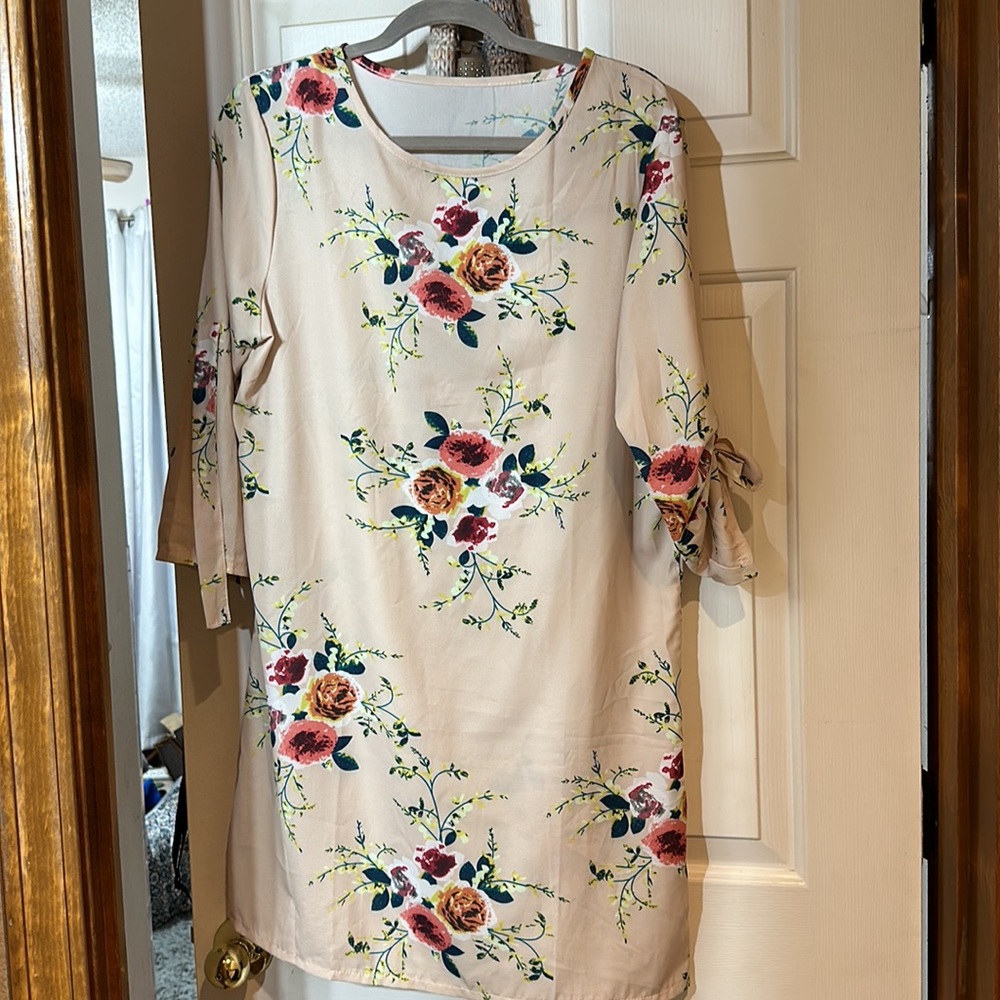 Thin summer dress floral